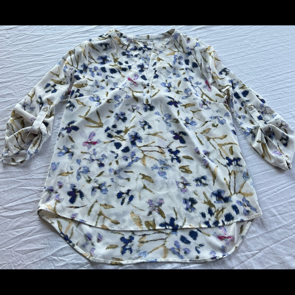 Daniel Rain blouse, never worn, size medium!